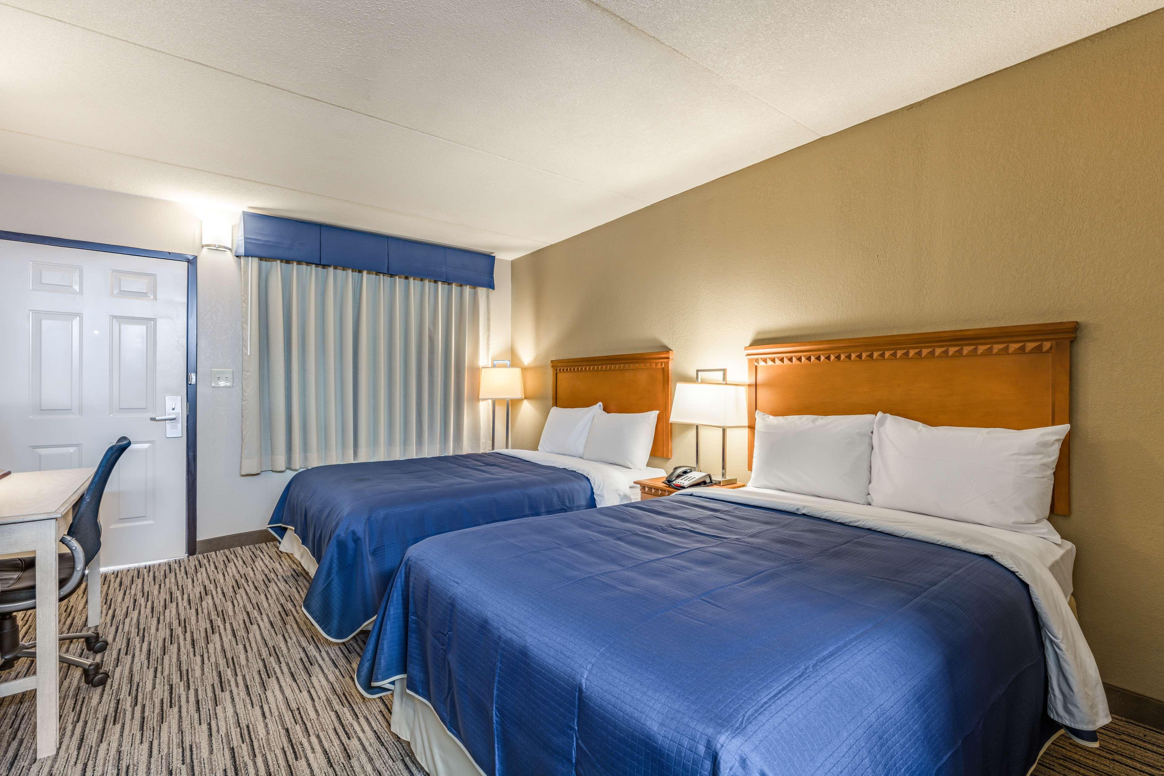 Best Western Premier Nyc Gateway Hotel North Bergen Extérieur photo